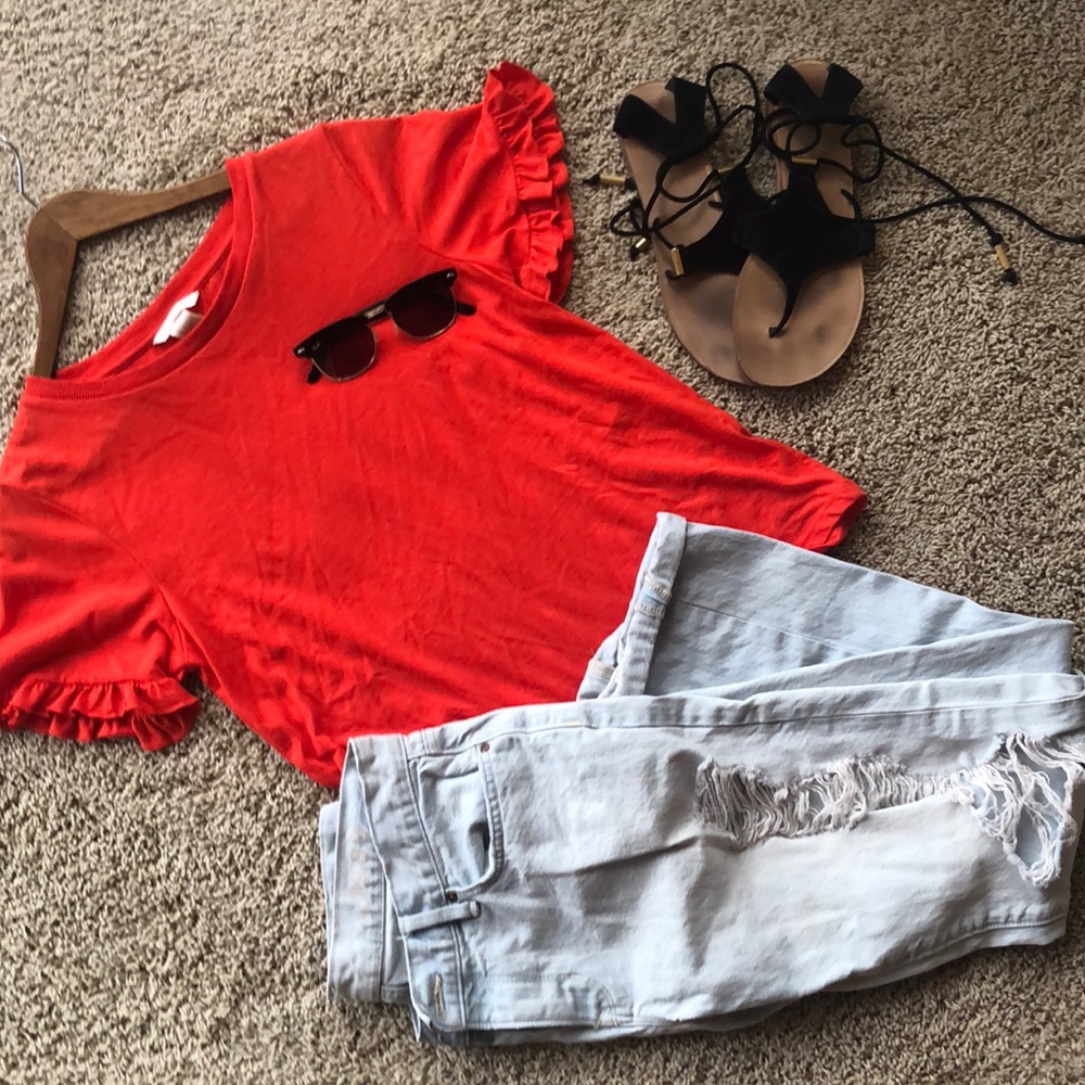 H&M t-shirt flared sleeves